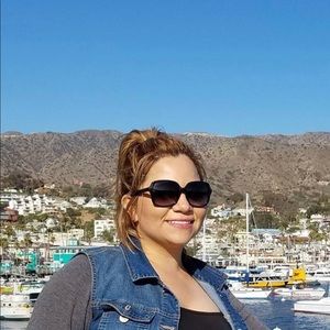 Meet your Posher, Sandra